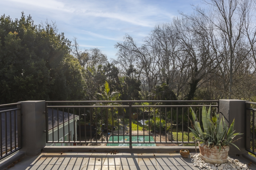 5 Bedroom Property for Sale in Jamestown Western Cape